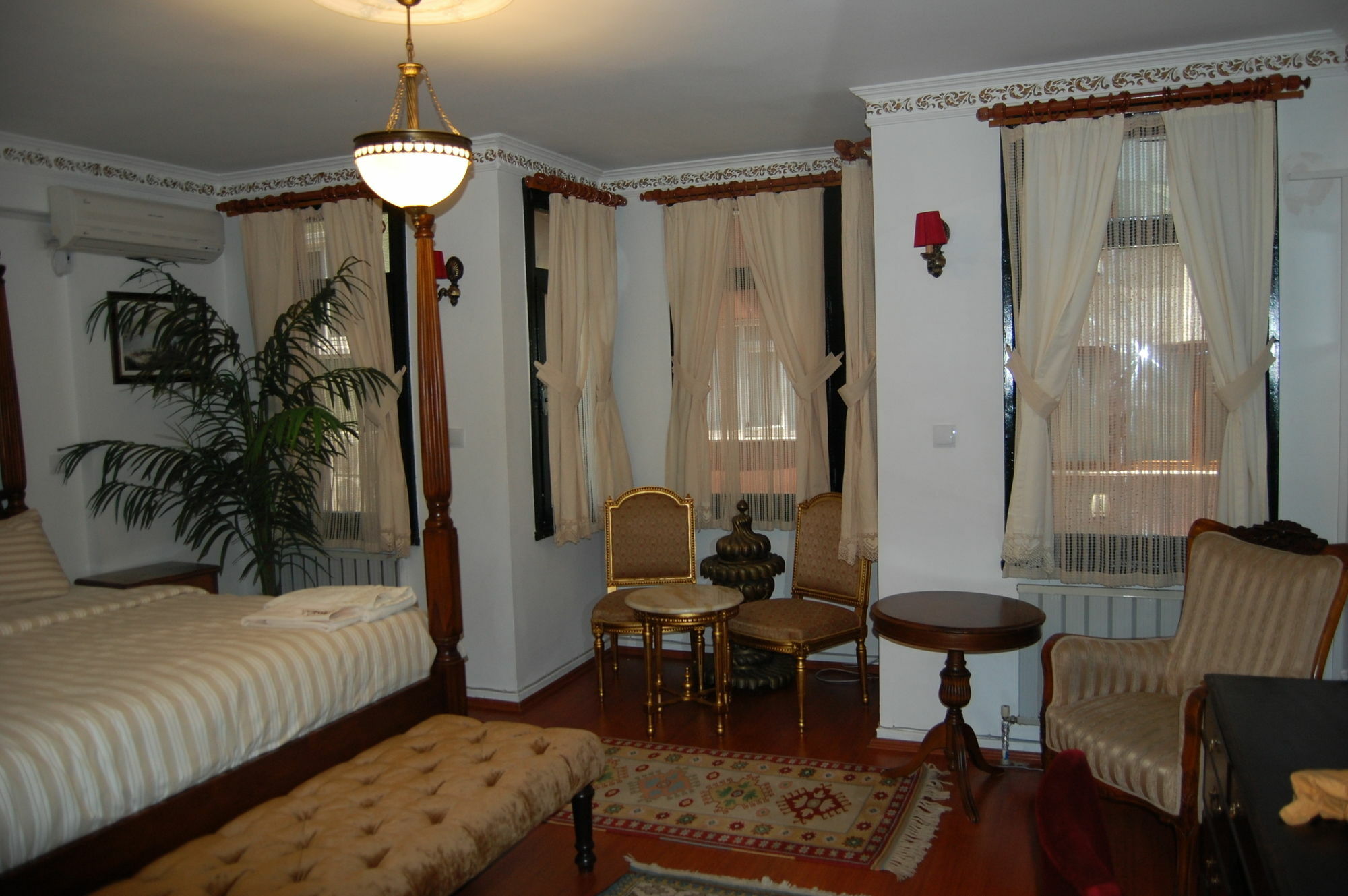 Ortakoy Pasha Konagi Hotel Istanbul Bagian luar foto